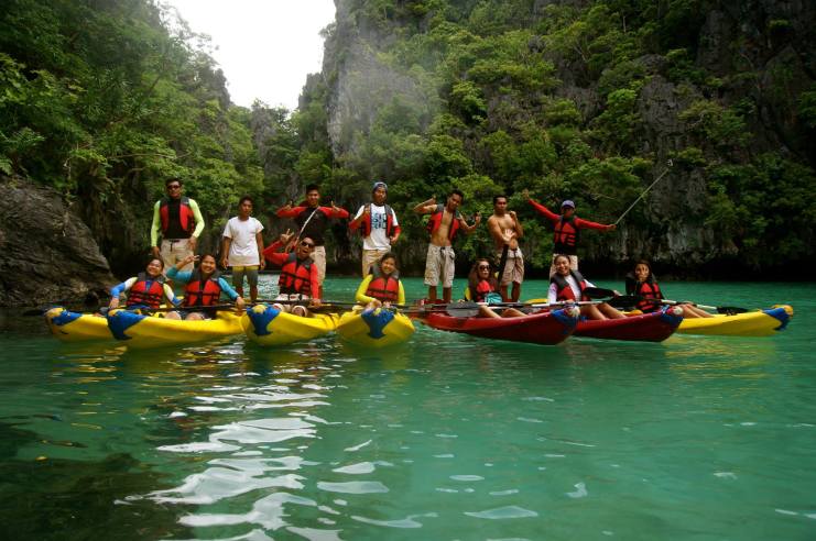 Group photo in the Small Lagoon